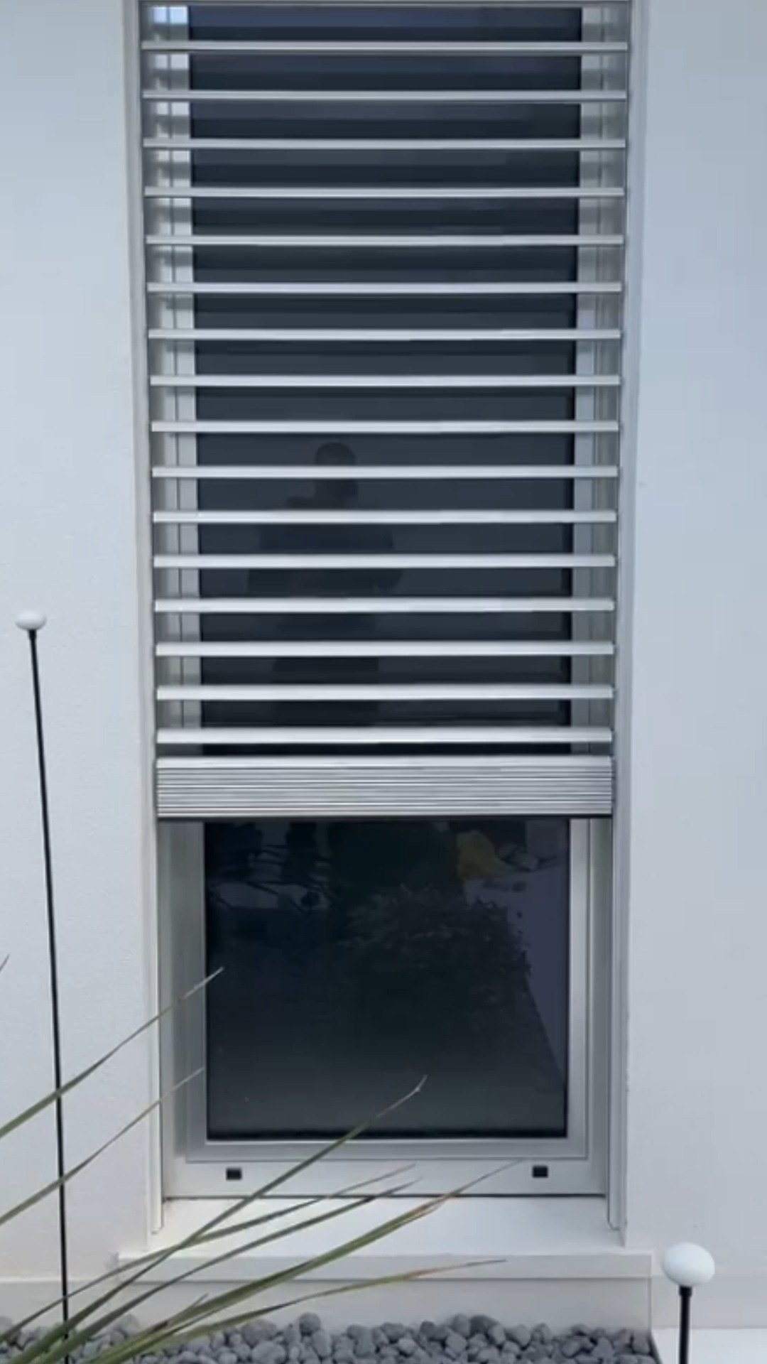 𝐂𝐨𝐧𝐭𝐫𝐨𝐥𝐥𝐨 𝐝𝐞𝐥𝐥𝐚 𝐥𝐮𝐜𝐞, 𝐜𝐨𝐦𝐟𝐨𝐫𝐭 𝐞 𝐝𝐞𝐬𝐢𝐠𝐧
Per questo progetto abbiamo installato
